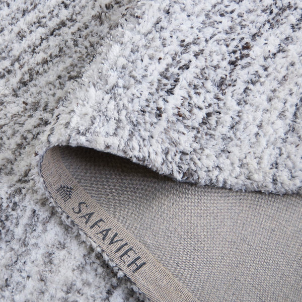 Safavieh Glory Handwoven Area Rug - Artisan Crafted, Durable Comfort For Timeless Home Elegance And Style Ivory ,Grey 55% Polyester & 45% Micro Polyester Grs102f-6