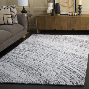 Safavieh Glory Handwoven Runner Area Rug - Elegant Luxury For Your Home Décor With Plush Comfort And Style Ivory ,Grey 55% Polyester & 45% Micro Polyester Grs102f-5
