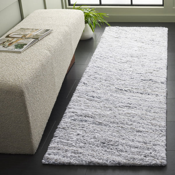 Safavieh Glory Handwoven Area Rug - Artisan Crafted, Durable Comfort For Timeless Home Elegance And Style Ivory ,Light Blue 55% Polyester & 45% Micro Polyester Grs102l-9