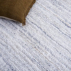 Safavieh Glory Handwoven Runner Area Rug - Elegant Luxury For Your Home Décor With Plush Comfort And Style Ivory ,Light Blue 55% Polyester & 45% Micro Polyester Grs102l-5