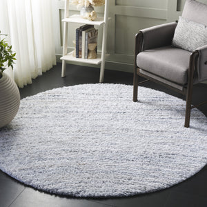 Safavieh Glory Handwoven Runner Area Rug - Elegant Luxury For Your Home Décor With Plush Comfort And Style Ivory ,Light Blue 55% Polyester & 45% Micro Polyester Grs102l-6r