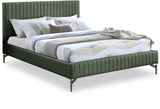 Gallo Green Vegan Leather King Bed GalloGreen-K Meridian Furniture