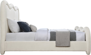 Meridian Furniture Gavin Art Deco King Bed Chenille Upholstered Curved Headboard Footboard Platform Frame Cream GavinCream-K