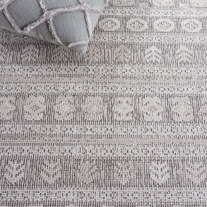 Safavieh Hammock Elegant Transitional Area Rug – Stylish Power Loomed Chenille Polyester For Any Room Decor Ivory ,Grey Chenille Polyester Hak306a-5