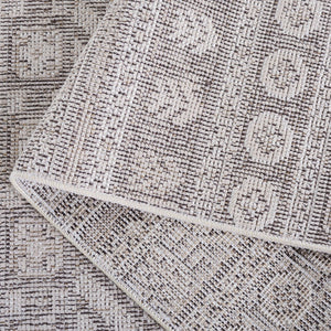 Safavieh Hammock Elegant Area Rug In Ivory And Grey - Soft Chenille Polyester For Effortless Style And Comfort Ivory ,Grey Chenille Polyester Hak306a-6