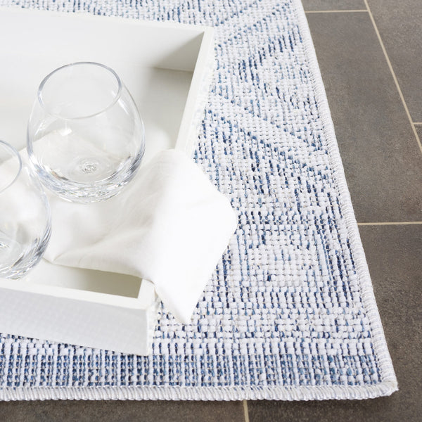 Safavieh Hammock Elegant Transitional Area Rug – Stylish Power Loomed Chenille Polyester For Any Room Decor Ivory ,Blue Chenille Polyester Hak306b-5