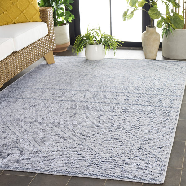 Safavieh Hammock Elegant Transitional Area Rug – Stylish Power Loomed Chenille Polyester For Any Room Decor Ivory ,Blue Chenille Polyester Hak306b-5