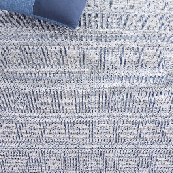 Safavieh Hammock Elegant Transitional Area Rug – Stylish Power Loomed Chenille Polyester For Any Room Decor Grey ,Blue Chenille Polyester Hak306f-5