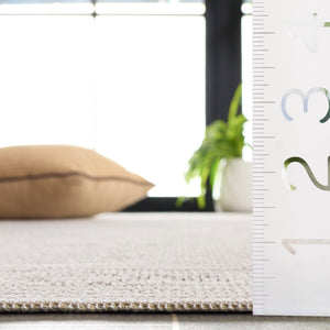 Safavieh Hammock Traditional Area Rug In Elegant Ivory And Grey - Timeless Style For Modern Living Spaces Ivory ,Grey Chenille Polyester Hak308a-8