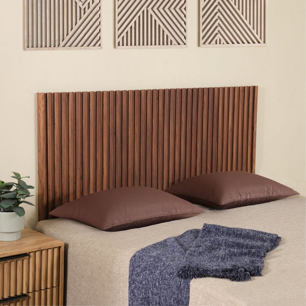 Safavieh Telsi Mounted Headboard - Elegant Wall-mounted Design In Luxurious Wood Veneer For Stylish Bedrooms Walnut Wood Hbd9600a-k