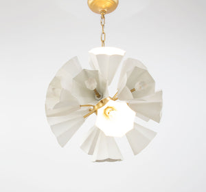 Zeugma Hd139 Elegant White And Gold Chandelier - Medium Size, 8 Bulb Design, Perfect For Modern Spaces White Finish With Soft Gold Leaf Iron,Metal Frame Hd139 White And Gold