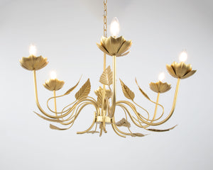 Zeugma Hd147 Luxurious Gold Leaf Chandelier - Large 6-bulb Iron Lighting Fixture With Adjustable Chain Soft Gold Leaf Iron,Metal Frame Hd147 Gold