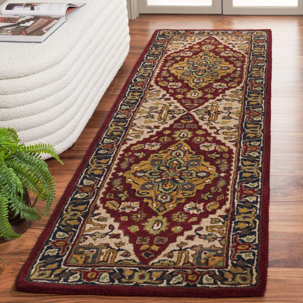 Safavieh Heritage 225 Hand Tufted  Rug Red / Ivory 4' x 6'