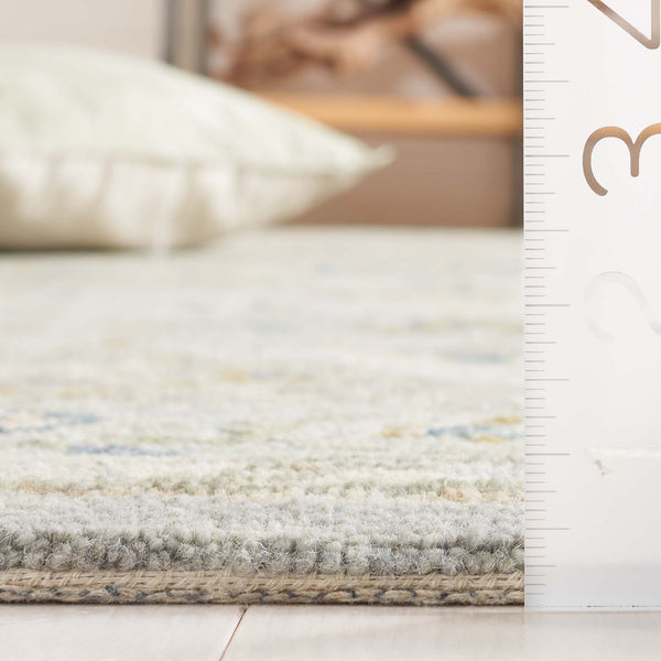 Safavieh Heritage 228 Hand Tufted  Rug Ivory / Blue 5' x 8'