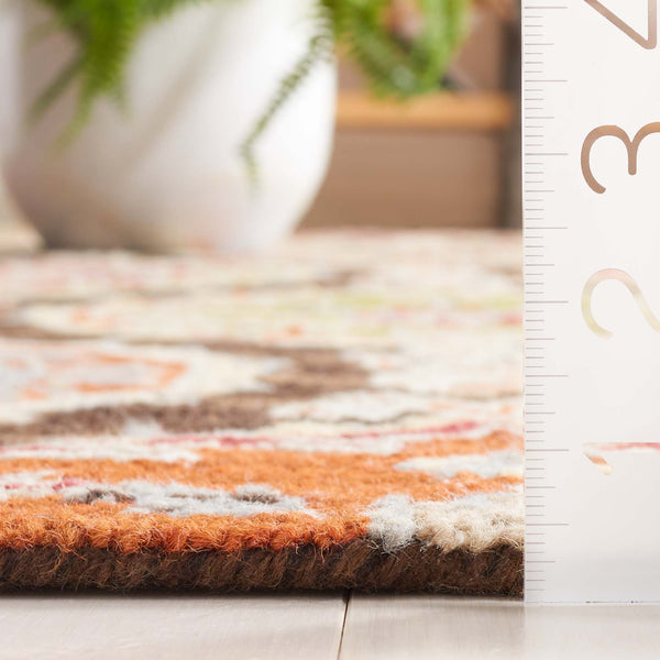 Safavieh Heritage 230 Hand Tufted  Rug Red / Green 5' x 8'