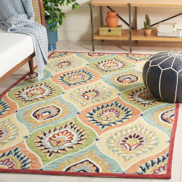 Safavieh Heritage 358 Tufted Traditional Rug Green / Rust 5' x 8'