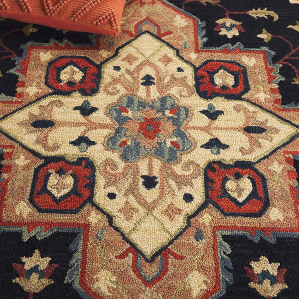 Safavieh Heritage 929 Hand Tufted Traditional Rug HG929N-5