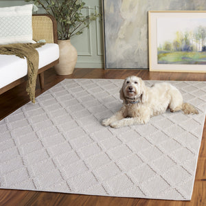 Safavieh Highland Light Beige Ivory Geometric Area Rug — Low-Pile Turkish Power-Loomed, Durable & Stain-Resistant 5'-3" x 7'-6" HGL950B-5
