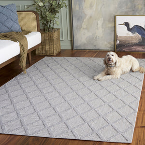Safavieh Highland Light Grey Ivory Geometric Rug — Low-Profile Power-Loomed Turkey Blend For Modern Rooms 4'-0" x 6'-0" HGL950F-4