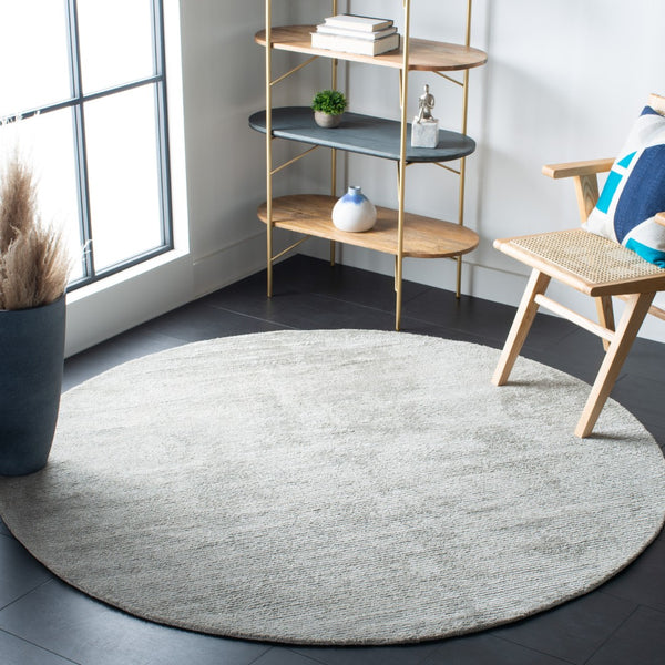 Safavieh Himalaya Hand-tufted Area Rug: Luxurious Indian Craftsmanship To Enrich Your Living Space Elegantly Grey 65% Viscose,35% Wool Pile Him152f-4sq