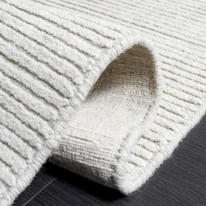 Safavieh Himalaya 251 Hand Loomed Modern Rug Light Grey HIM251G-5