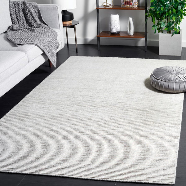 Safavieh Himalaya 251 Hand Loomed Modern Rug Light Grey HIM251G-5