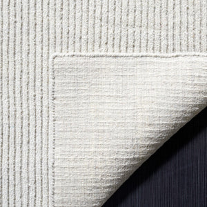 Safavieh Himalaya 251 Hand Loomed Modern Rug Light Grey HIM251G-5