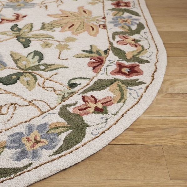 Safavieh Chelsea Hand Hooked Wool Oval Rug with Country Floral Pattern for Farmhouse Rooms Off-White 4'-6" x 6'-6" HK311B-5OV