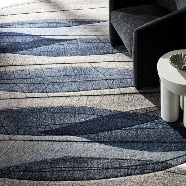 Safavieh Hollywood Abstract Power Loomed Polypropylene Area Rug for Living Room and Bedroom HLW703B-9