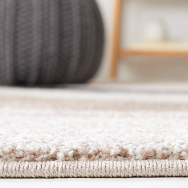 Safavieh Hollywood Sinuous Power-Loomed Polypropylene Runner Rug for Hallway Entryway 6'-7" x 9'-0" HLW718P-6