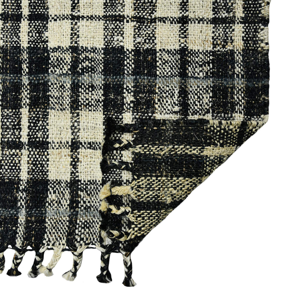 AMER Rugs Hampton Hand-woven Jute Flatweave Plaid Area Rug with Knotted Fringe for Farmhouse Interiors 2' x 3' HMP20203