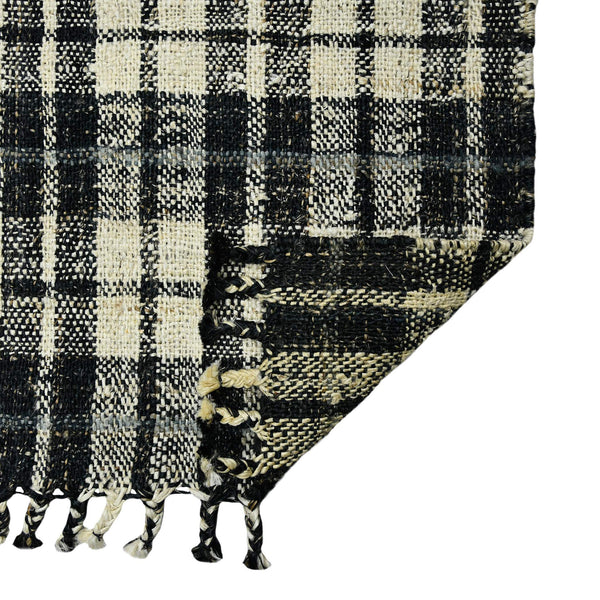 Hampton Hand-woven Jute Flatweave Plaid Area Rug with Knotted Fringe for Farmhouse Interiors