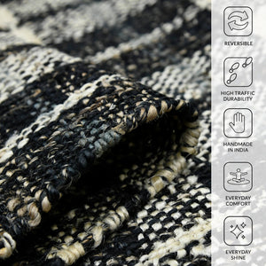 Hampton Hand-woven Jute Flatweave Plaid Area Rug with Knotted Fringe for Farmhouse Interiors