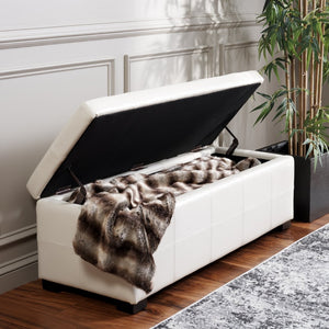 Safavieh Maiden Tufted Storage Bench - Stylish Seating & Practical Organization For Any Room Décor Flat Cream HUD8229K