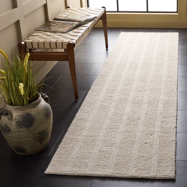Safavieh Harvest Hand Tufted Wool Area Rug - Luxurious Comfort And Sophisticated Style For Modern Living Spaces Ivory Wool Pile Hvt108a-4