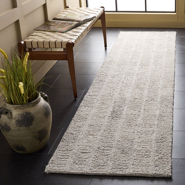 Safavieh Harvest Luxurious Hand-tufted Wool Runner Rug - Elegant Modern Design For Hallways And Living Spaces Beige Wool Pile Hvt108b-29
