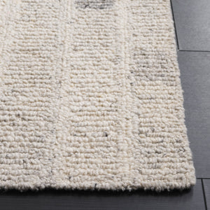 Safavieh Harvest Luxurious Hand-tufted Wool Runner Rug - Elegant Modern Design For Hallways And Living Spaces Light Grey Wool Pile Hvt108g-5
