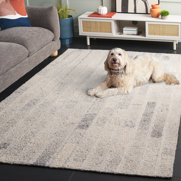 Safavieh Harvest Luxurious Hand-tufted Wool Runner Rug - Elegant Modern Design For Hallways And Living Spaces Light Grey Wool Pile Hvt108g-5