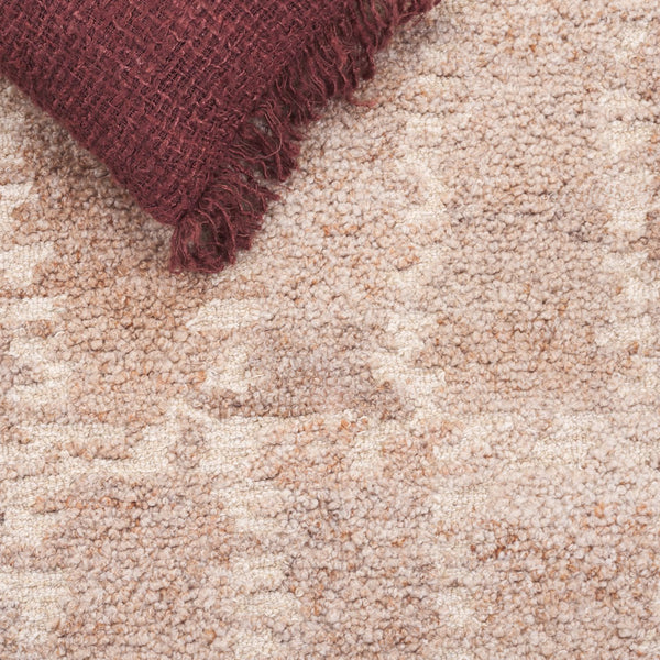 Safavieh Harvest Elegant Runner Rug For Hallway - Modern Hand-tufted Design, Soft Polyester & Wool Blend Beige 80% Polyester,20% Wool Hvt113b-5