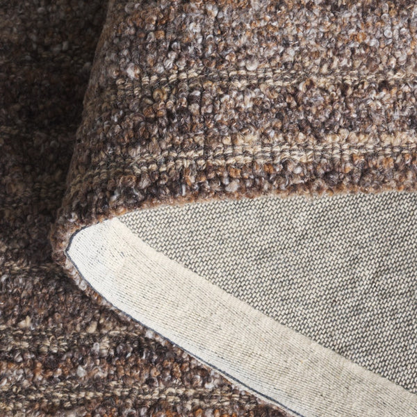 Safavieh Harvest Elegant Hand Tufted Area Rug – Warm Minimalist Design To Enhance Your Modern Living Space Brown 80% Polyester,20% Wool Hvt118t-4