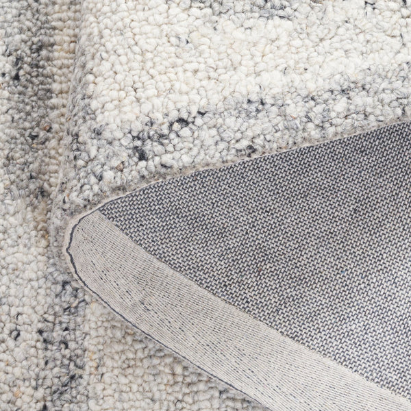Safavieh Harvest Hand-Tufted Round Wool Rug In Silver Grey — Low-Profile 3/8" Pile, Modern Transitional Appeal 6'-0" x 6'-0" HVT119F-6R