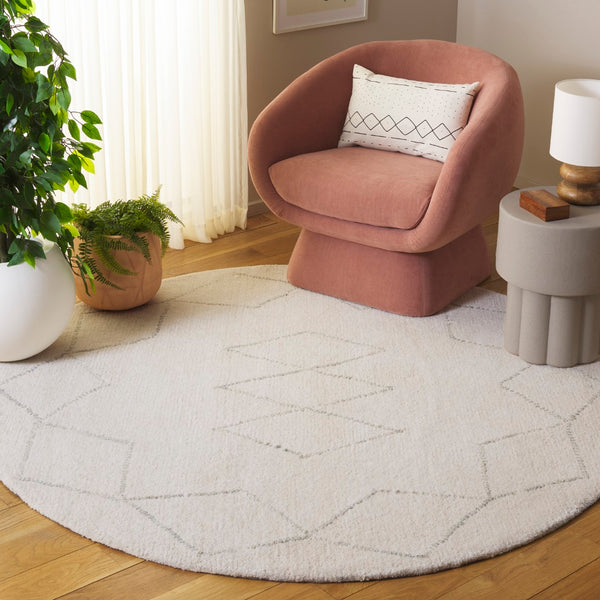 Safavieh Harvest Hand-tufted Wool Cotton Blend Area Rug - Elegant Diamond Pattern For Cozy Home Décor Ivory ,Green 80% Wool & 20% Cotton Hvt201a-3