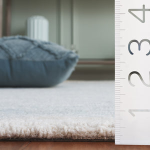 Safavieh Harvest Modern Hand Tufted Area Rug - Luxurious Light Blue & Ivory 5x8 Ft, Soft Wool Blend Comfort Light Blue ,Ivory 80% Wool,20% Cotton Hvt304l-5