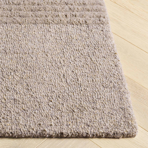 Safavieh Harvest Hand-tufted Runner Rug - Modern Geometric Design For Elegant Home Décor And Comfort Sage ,Grey Polyester Pile Hvt401w-5