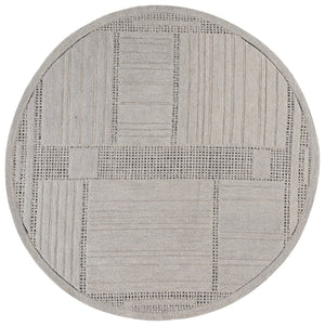 Safavieh Harvest Hand-Tufted Silver Grey Area Rug — Wool-Cotton Blend, Low-Profile 3/8" Pile, Ethically Made In India 4'-0" x 6'-0" HVT402G-4