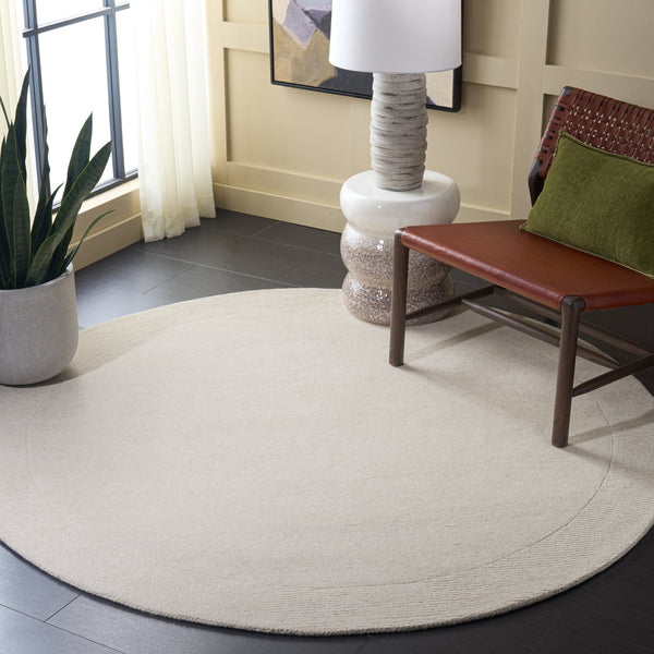 Safavieh Harvest Hand-Tufted Ivory Round Rug, 80% Wool 20% Cotton, Low-Profile 3/8" Pile, Timeless Minimalist Elegance 6'-0" x 6'-0" HVT404A-6R