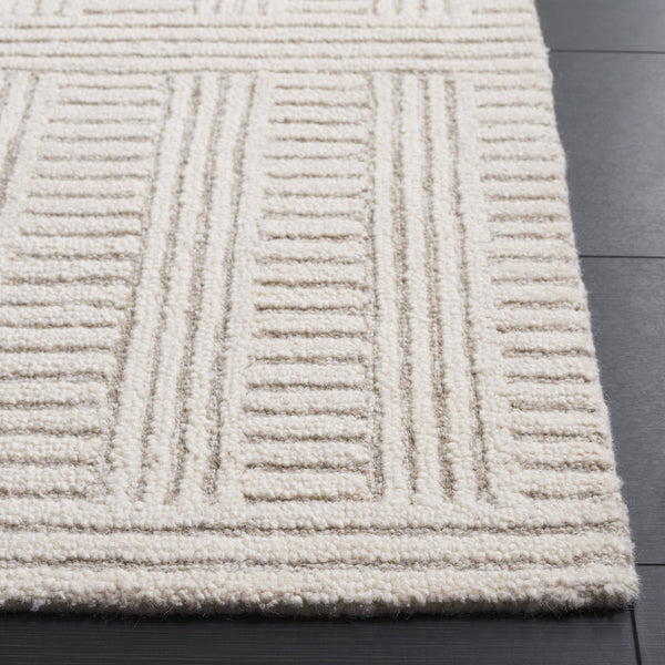Safavieh Harvest Hand Tufted Wool-cotton Runner Rug - Modern Geometric Design For Stylish Home Interiors Natural ,Ivory 85% Wool,15% Cotton Hvt601a-5