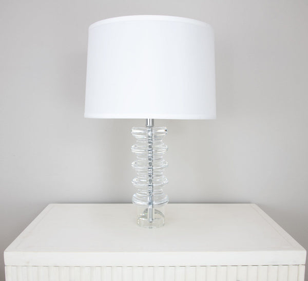Zeugma Hy3032 Elegant Crystal Table Lamp With Pure White Silky Shade – Perfect For Any Room Decor Clear Crystal  Hy3032 Crystal Lamp