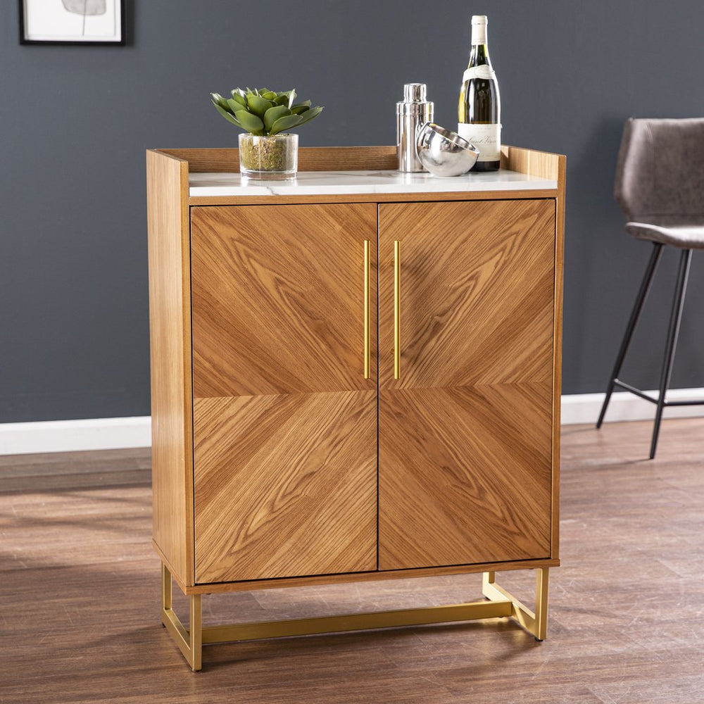 Safavieh Trilken Midcentury Bar Cabinet With Faux Marble Top Gold Accents And Built-In Wine Storage HZ1105441