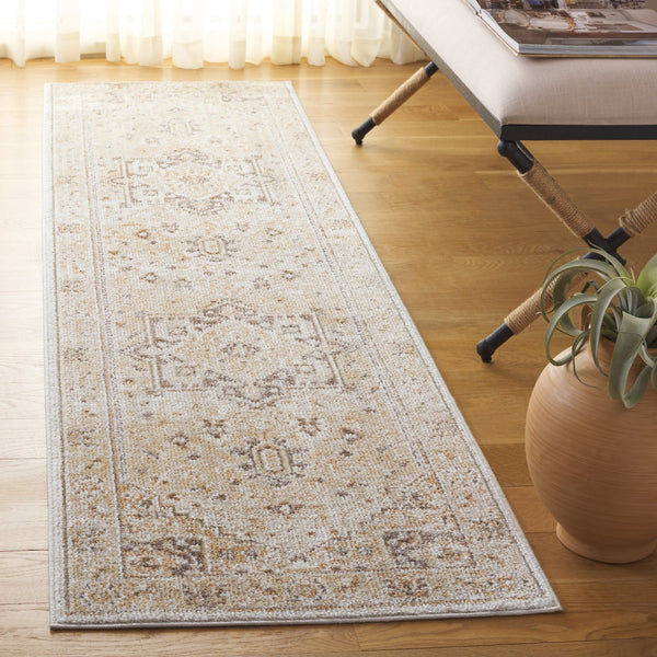 Safavieh Hazel Transitional Area Rug Runner - Elegant Turkish Design For Sophisticated Home Decor & Comfort Beige ,Brown 50% Polyester,50% Polypropylene Hzl500b-28